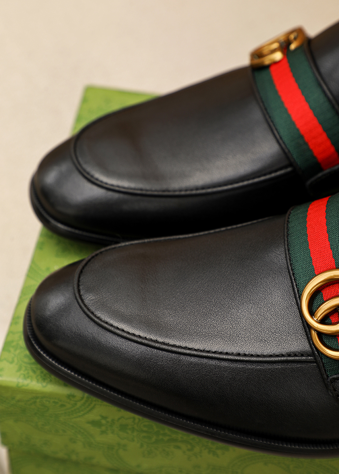 グッチ「Gucci」グッチ ビジネスレザーシューズ / ドレスシューズ