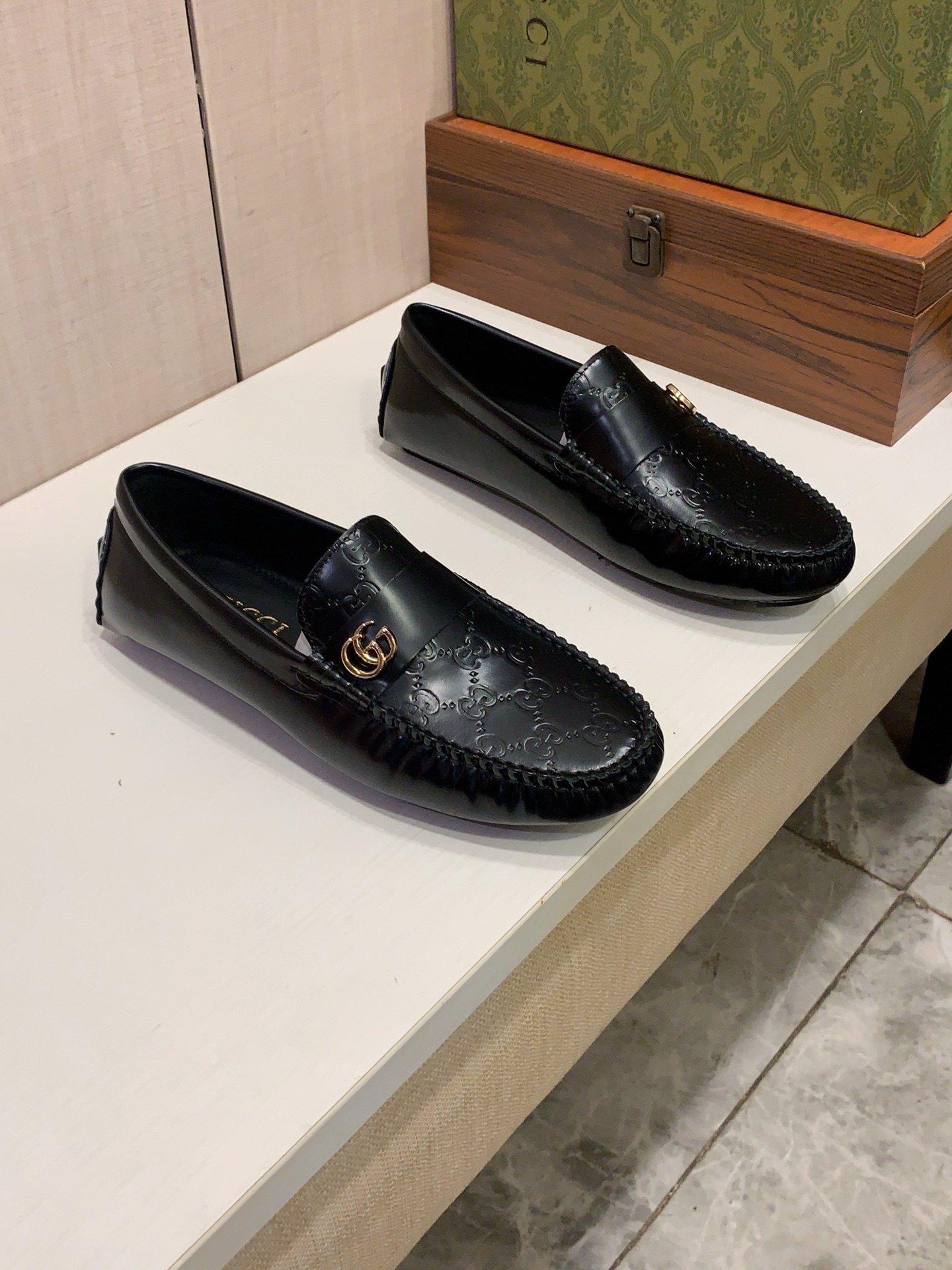 グッチ「Gucci」グッチ ドライビングシューズ / カジュアルシューズ