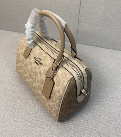 コーチ「Coach」 Rowan レザー ボストンバッグ