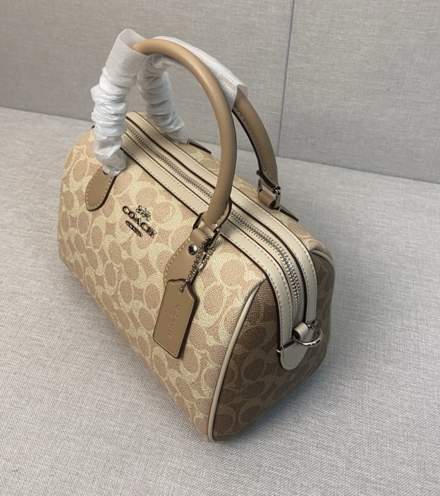 コーチ「Coach」 Rowan レザー ボストンバッグ