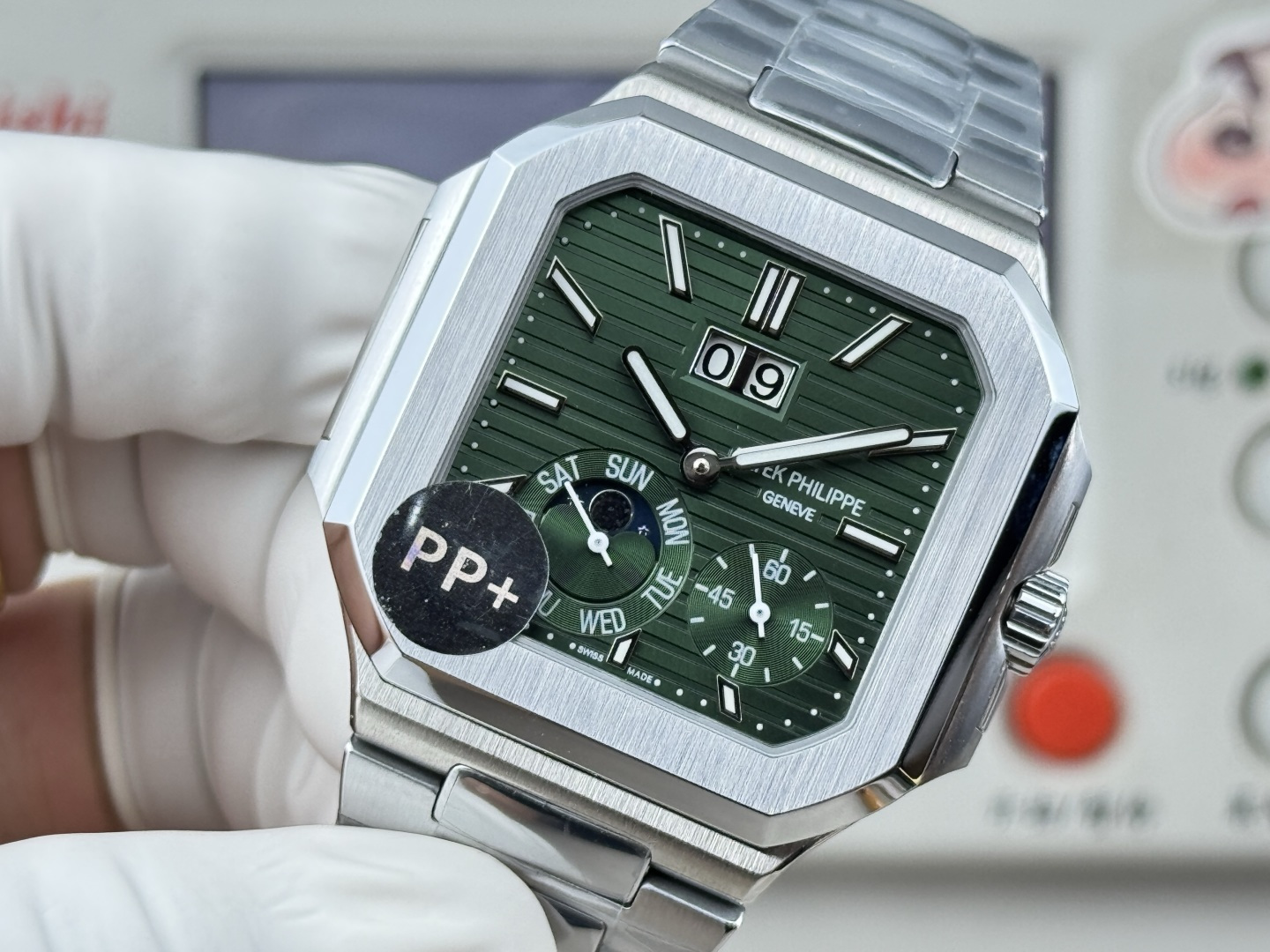 Patek Philippe パテック・フィリップ キュビトゥス スタイル グランドデイト・ムーンフェイズ / カスタムウォッチ