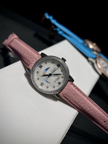 Tissot ティソ デジール ムーンフェイズ ローマ数字 / レディース＆メンズ クォーツ腕時計