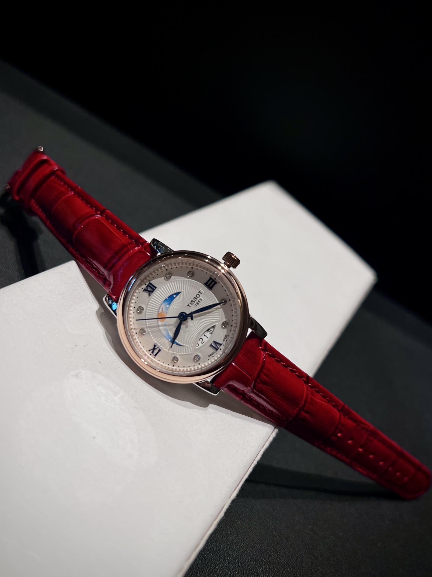 Tissot ティソ デジール ムーンフェイズ ローマ数字 / レディース＆メンズ クォーツ腕時計