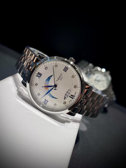 Tissot ティソ デジール ムーンフェイズ ローマ数字 / レディース＆メンズ クォーツ腕時計