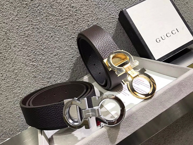 フェラガモ「Ferragamo」リバーシブルベルト