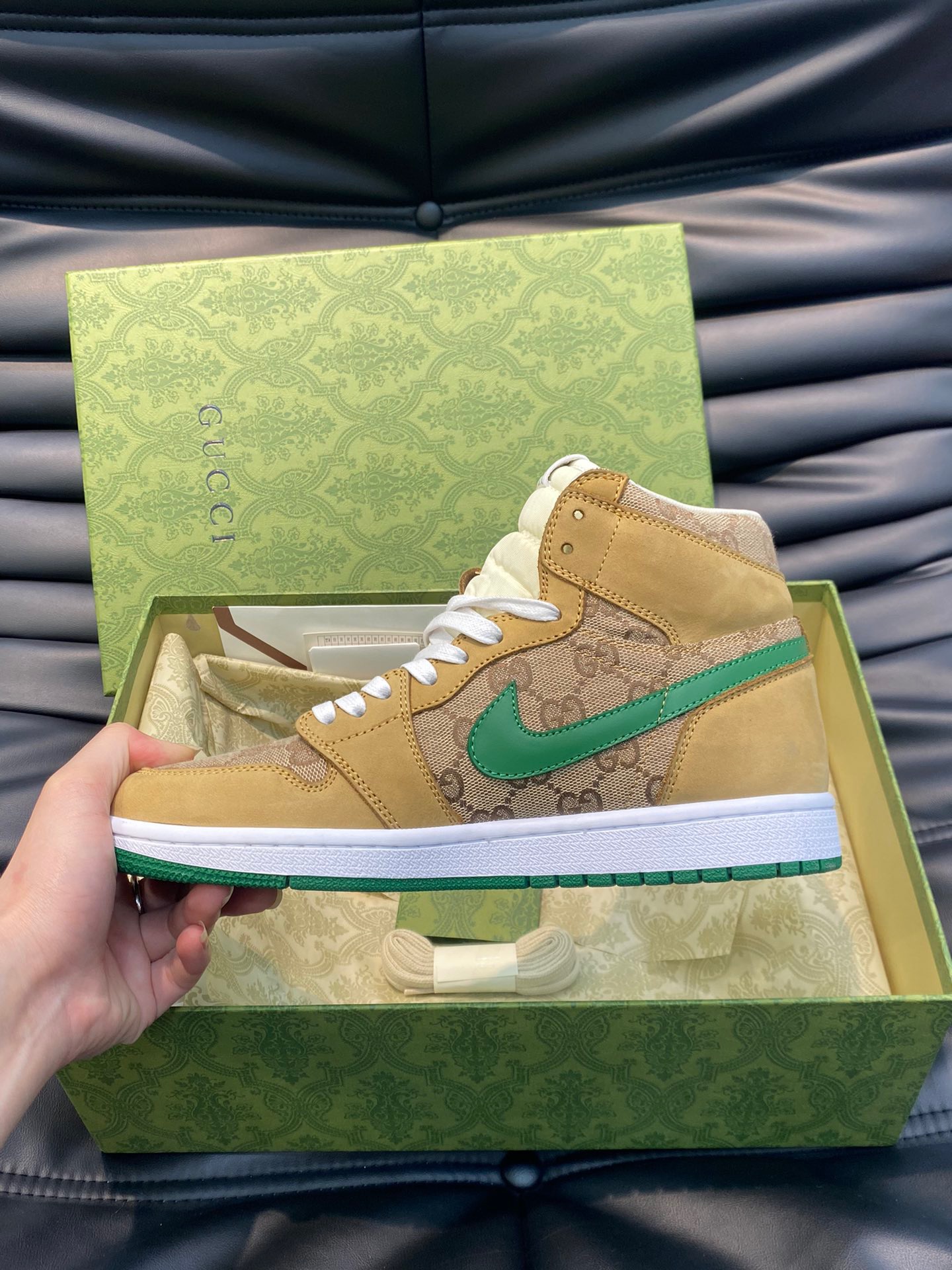 「コラボモデル」Gucci x Nike コラボレーション ハイカットスニーカー-ISETAN PRESTIGE CURATED