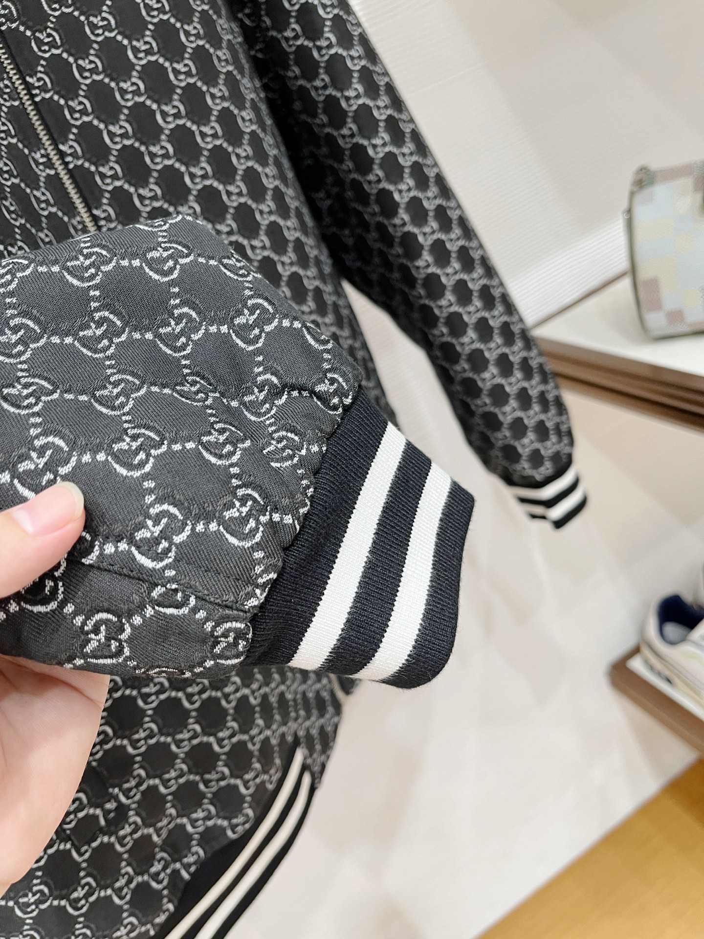 グッチ「Gucci」 オールオーバー ジャカード ベースボールジャケット / ブルゾン