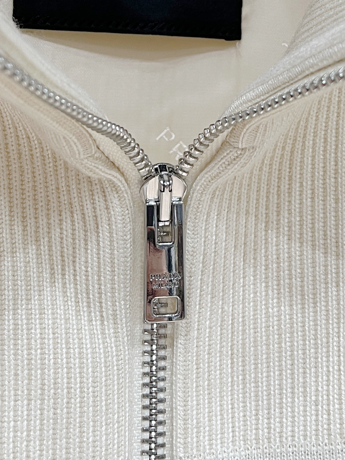 プラダ「Prada」プラダ リブニット スタンドカラー ジップアップジャケット / メンズ ニットアウター
