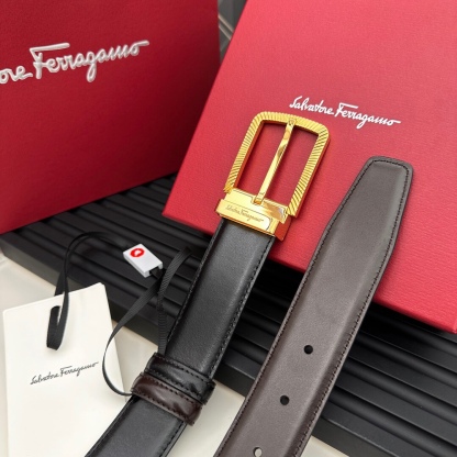 フェラガモ「Ferragamo」リバーシブルベルト