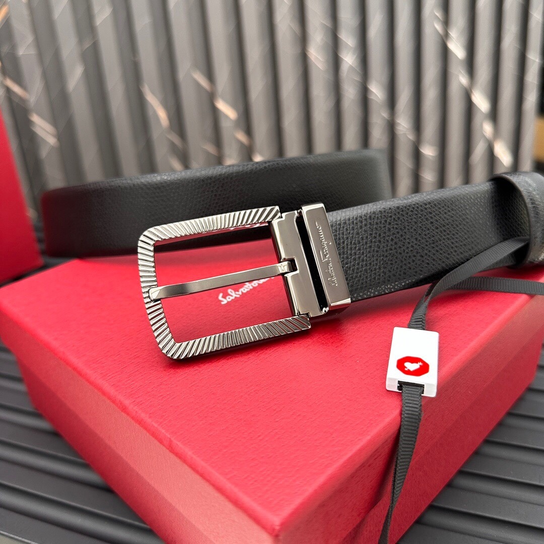 フェラガモ「Ferragamo」リバーシブルベルト