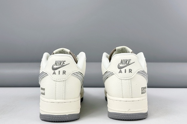 ナイキ「Nike」Supreme ク ロー カジュアルスニーカー