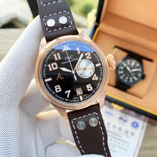 アイダブリューシー［IWC］ポルトガル シリーズ オートマティック ウォッチ44MM