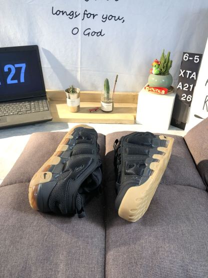 ナイキ「Nike」ク ロー カジュアルスニーカー