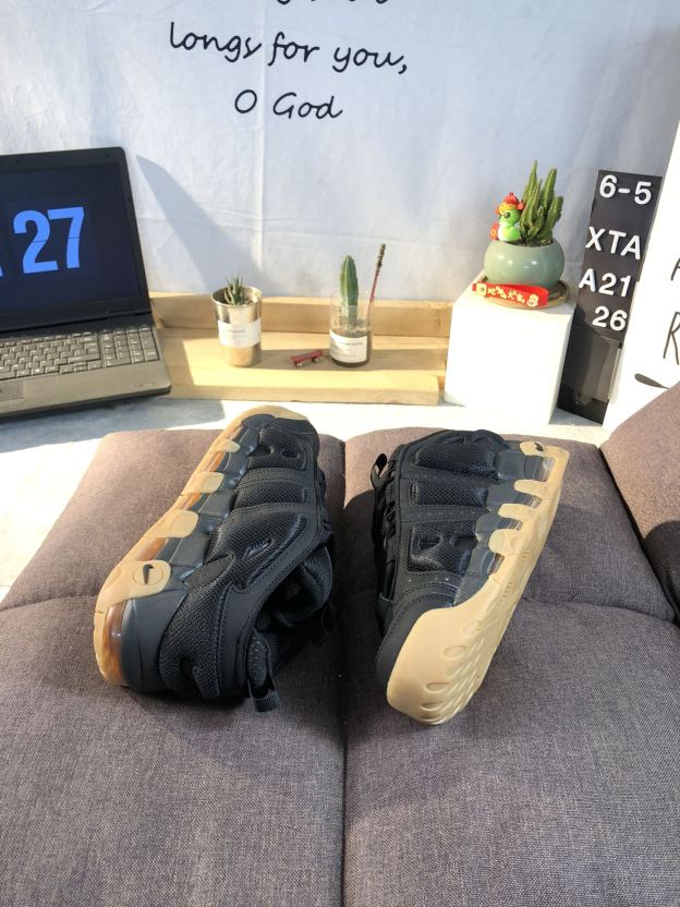 ナイキ「Nike」ク ロー カジュアルスニーカー