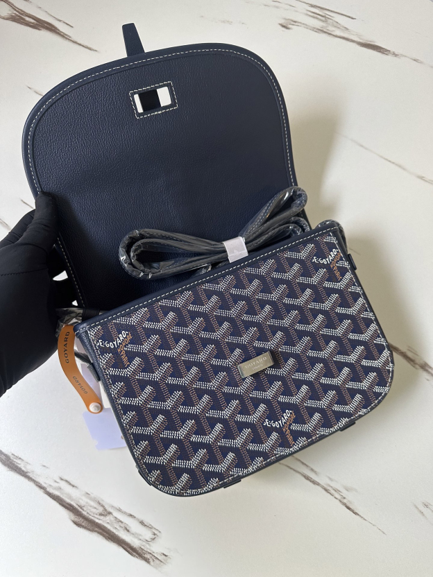 ゴヤール「Goyard」 Belvedere PM 深ブルー メッセンジャーバッグ