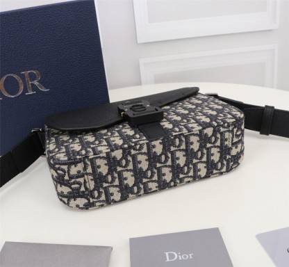 ディオール「Dior」「Oblique」ブラックジャカード＆グレインドレザー カードケース
