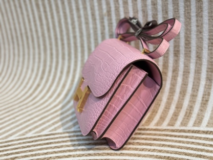 エルメス「Hermès」ミニ・コンスタンス「MINI CONSTANCE」