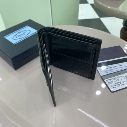 プラダ「Prada」 メンズ コンパクトウォレット