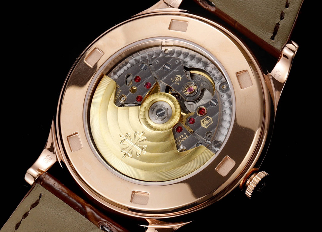 パテック フィリップ「Patek Philippe」キャラトラバ メンズウォッチ39MM