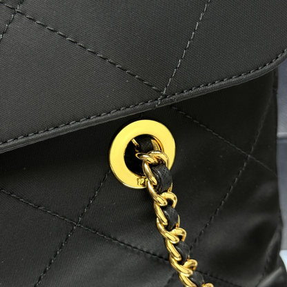 プラダ「Prada」ヴィンテージ チェーンショルダーバッグ