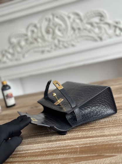 エルメス「Hermès」Kelly Pochette ハンドバッグ