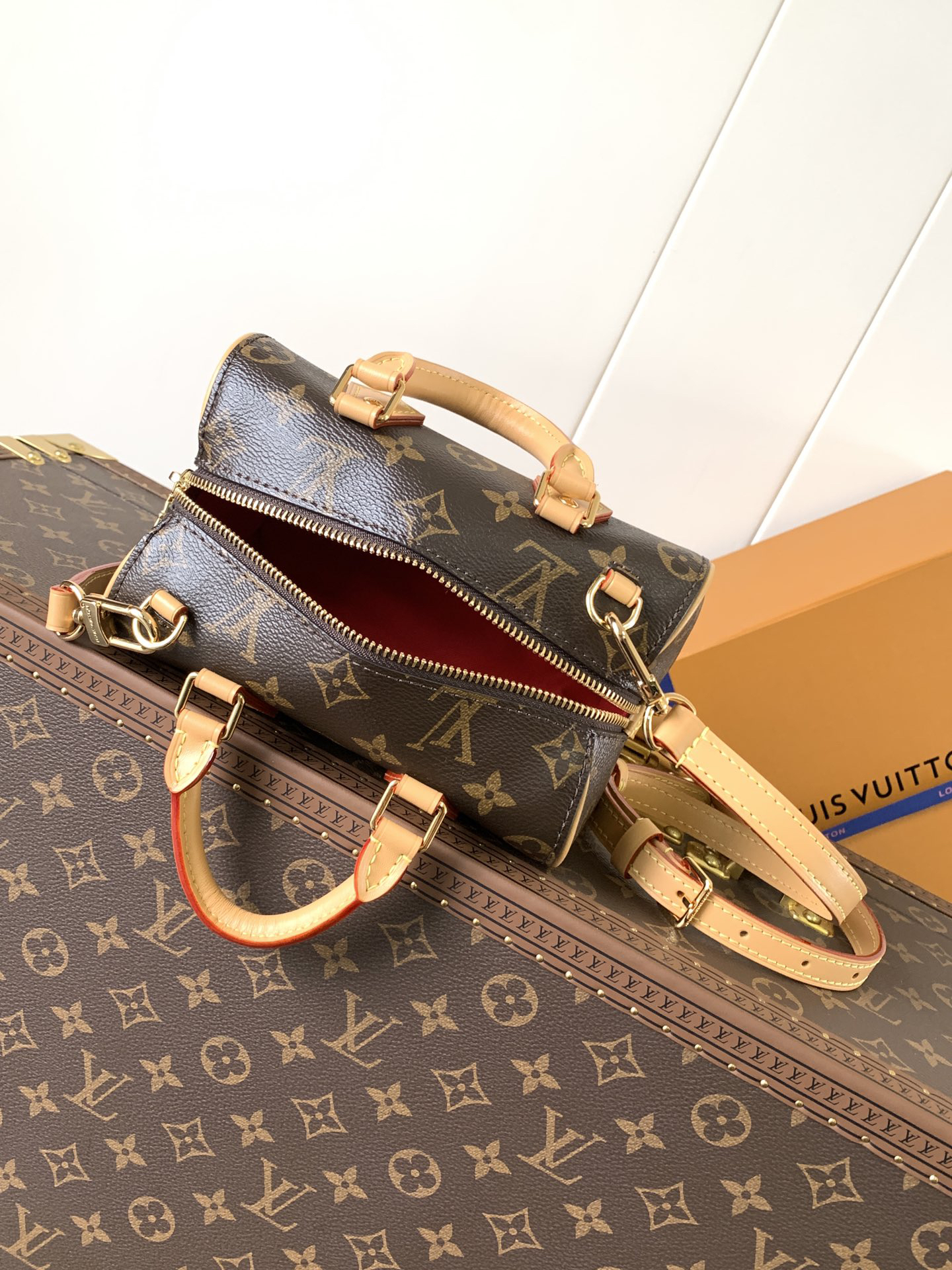 ルイ・ヴィトン「Louis Vuitton」Nano Speedy ハンドバッグ
