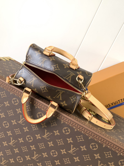 ルイ・ヴィトン「Louis Vuitton」Nano Speedy ハンドバッグ