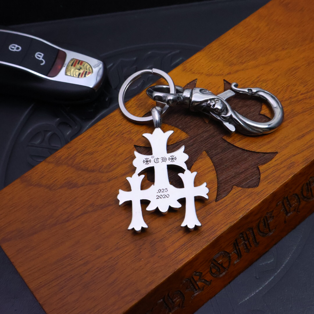 クロムハーツ「Chrome Hearts」キーホルダー＆バッグチャーム - トレンドシンボル
