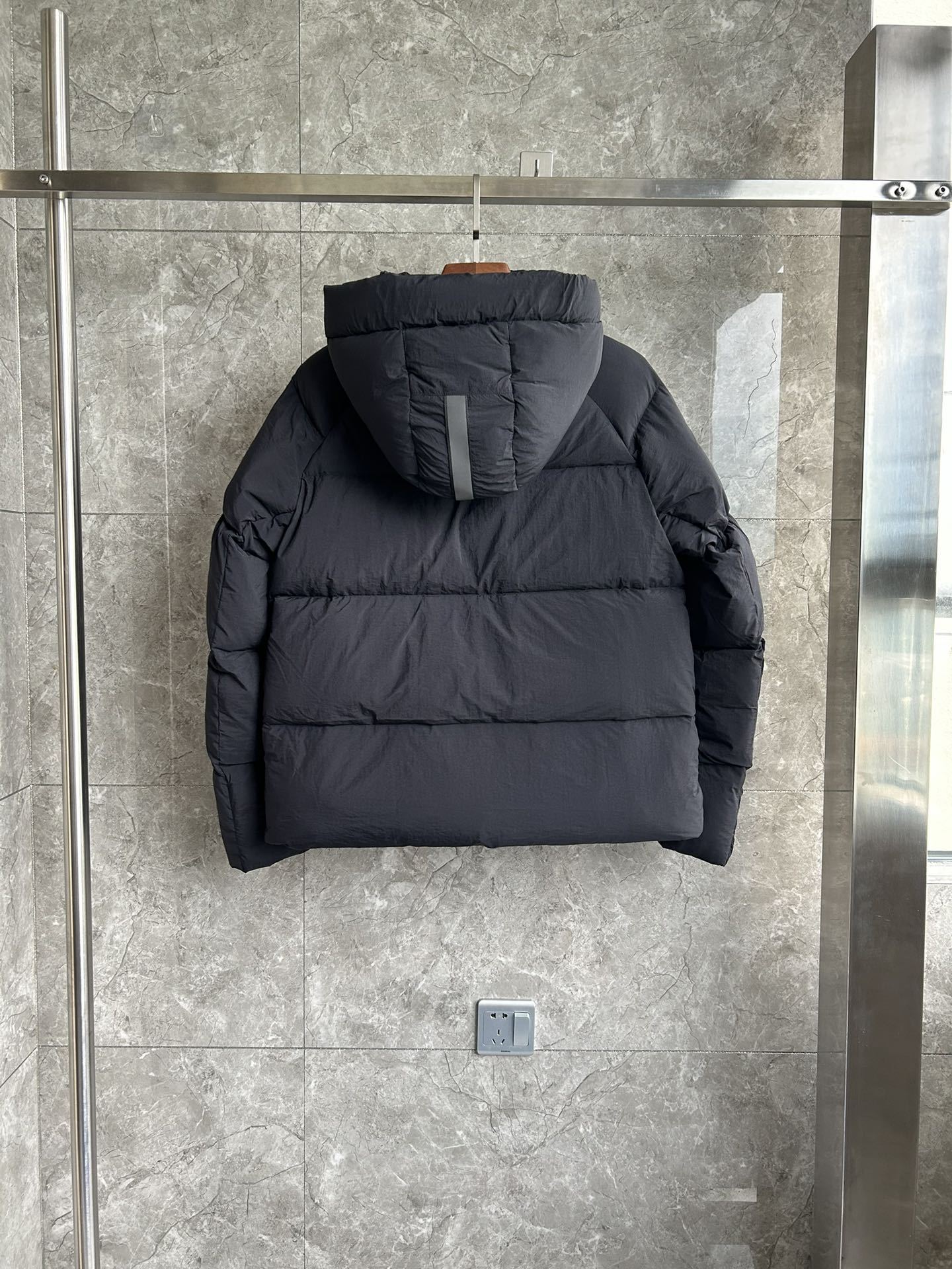 カナダグース「Canada Goose」秋冬フード付きダウンジャケット