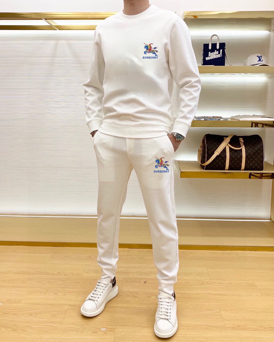 バーバリー「Burberry」メンズ  カジュアルスポーツセット