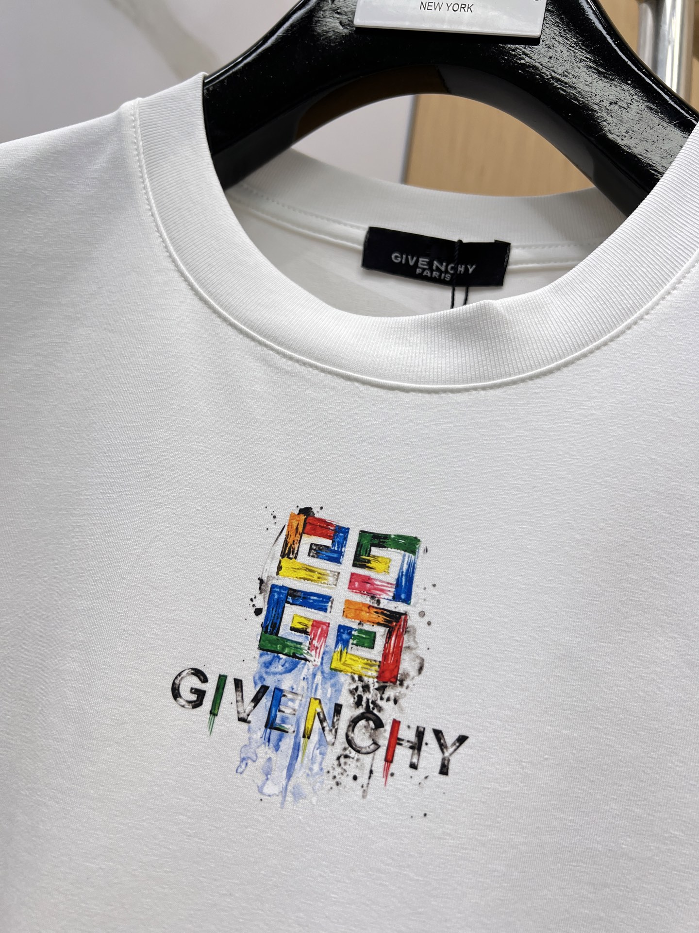 ジバンシィ「Givenchy」ジバンシィ Tシャツ / ショートスリーブ クルーネック