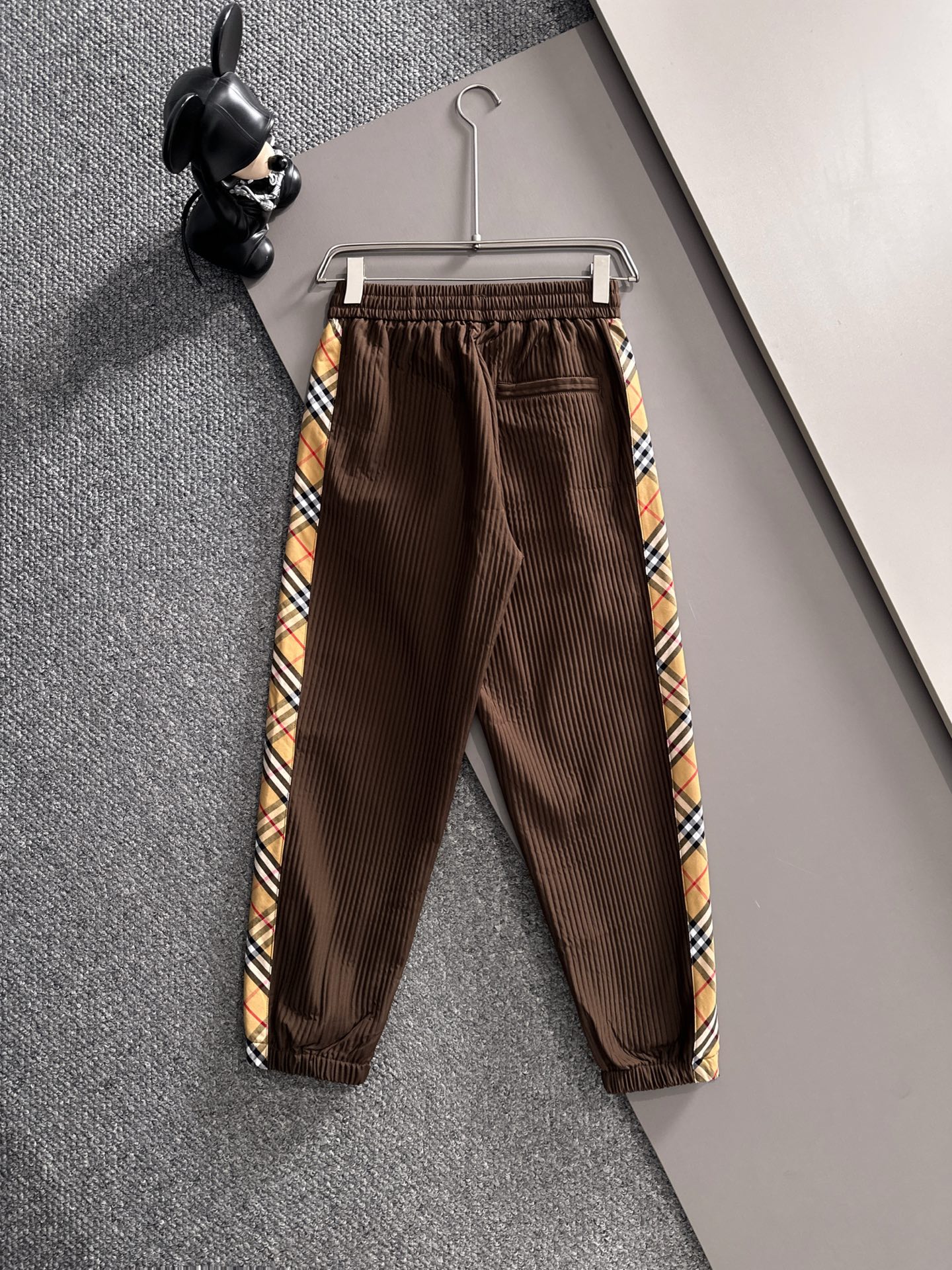 バーバリー「Burberry」秋冬 メンズカジュアルスポーツセット