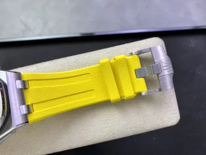 オーデマ ピゲ「Audemars Piguet」ロイヤル オーク オフショア クロノグラフ メンズウォッチ44MM