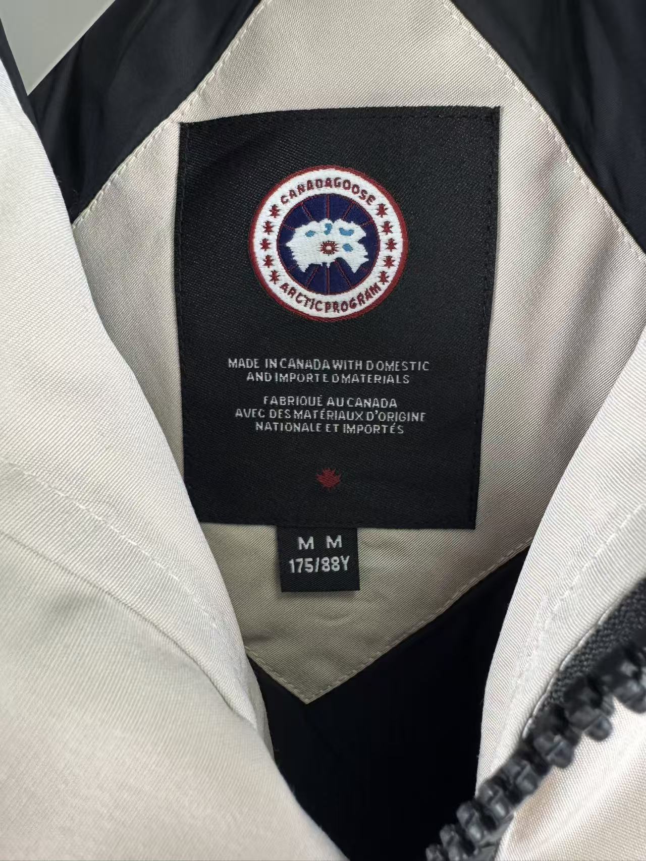 カナダグース「Canada Goose」秋冬ダウンジャケット