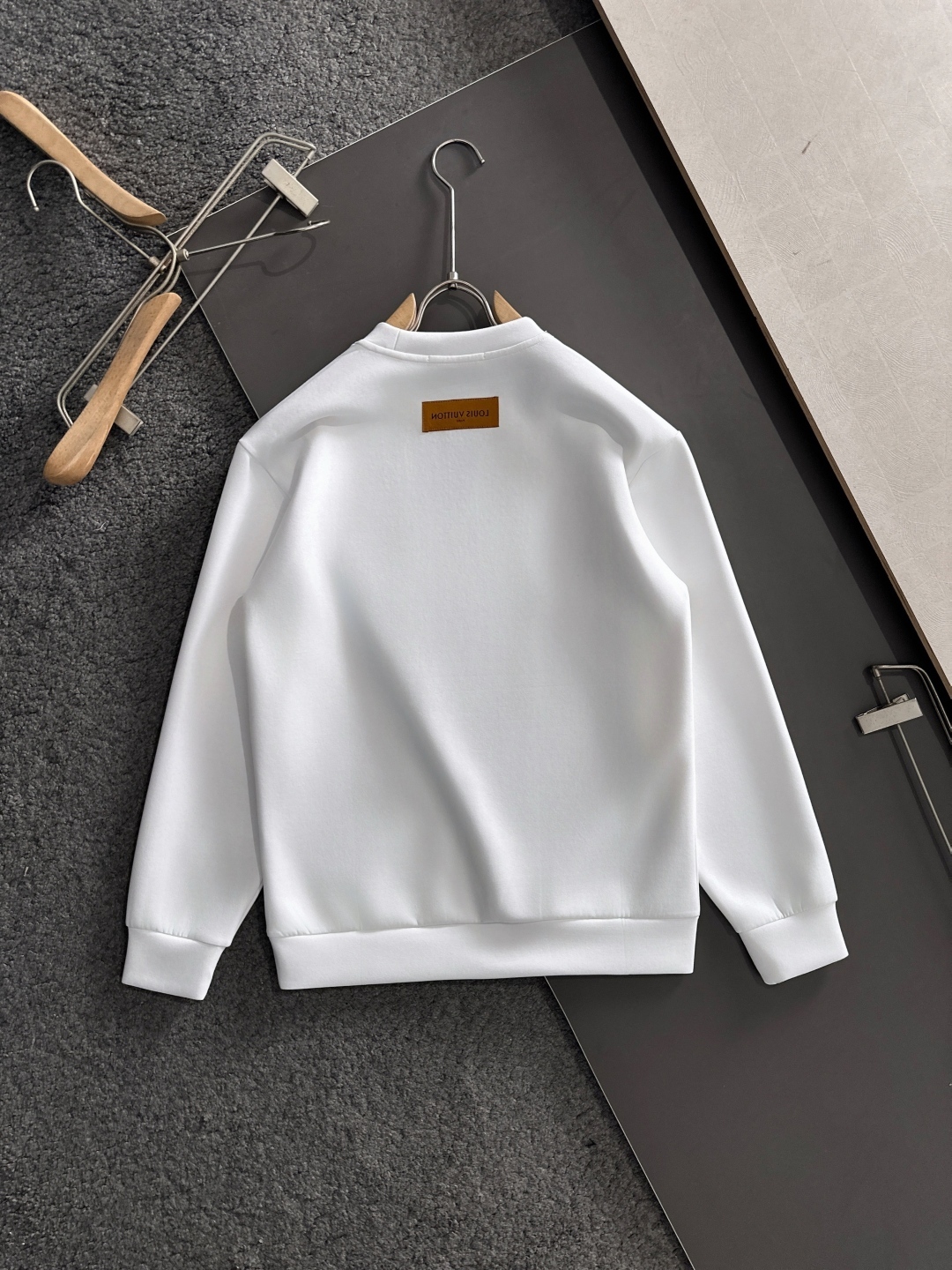 ルイ・ヴィトン「Louis Vuitton」秋冬メンズ スウェット