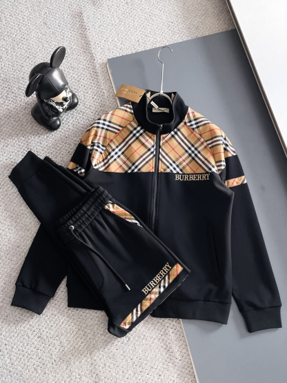 バーバリー「Burberry」秋冬 メンズ  カジュアルスポーツセット