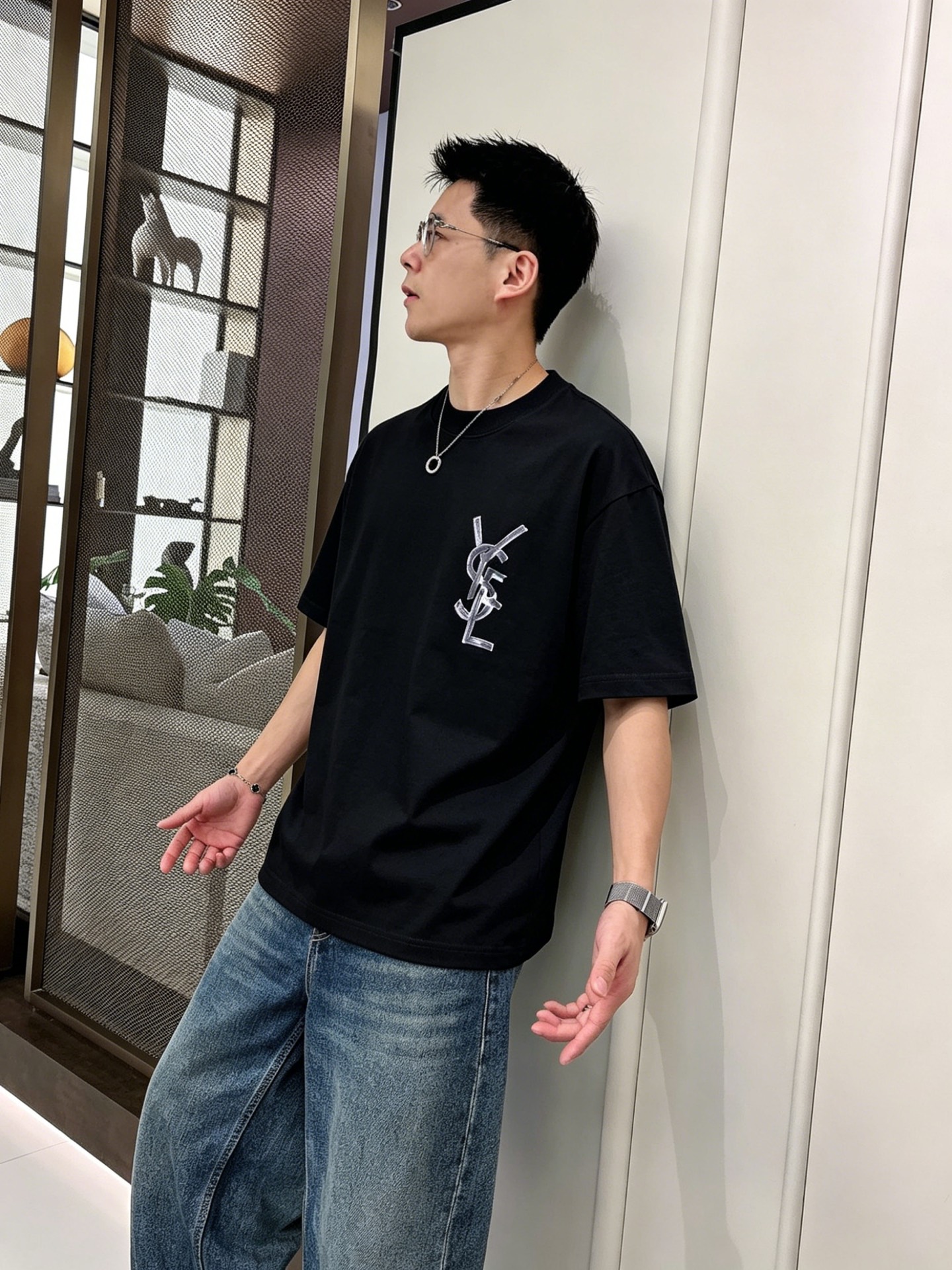 サンローラン「Saint Laurent」ロゴプリントTシャツ / ショートスリーブ クルーネック