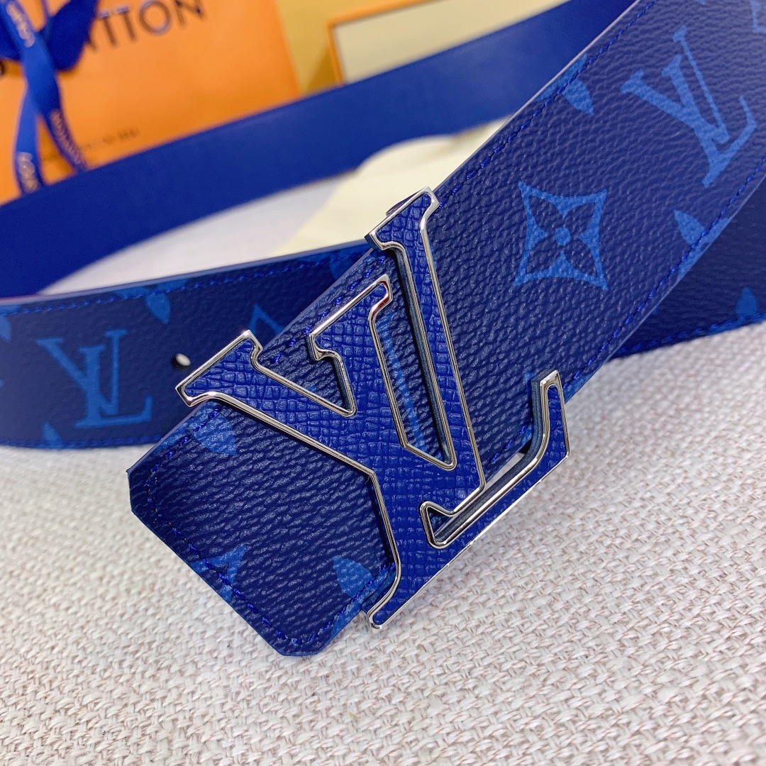 ルイ・ヴィトン「Louis Vuitton」ベルト･LV イニシャル 40MM