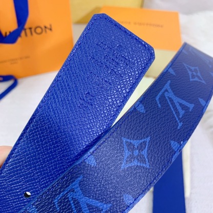 ルイ・ヴィトン「Louis Vuitton」ベルト･LV イニシャル 40MM