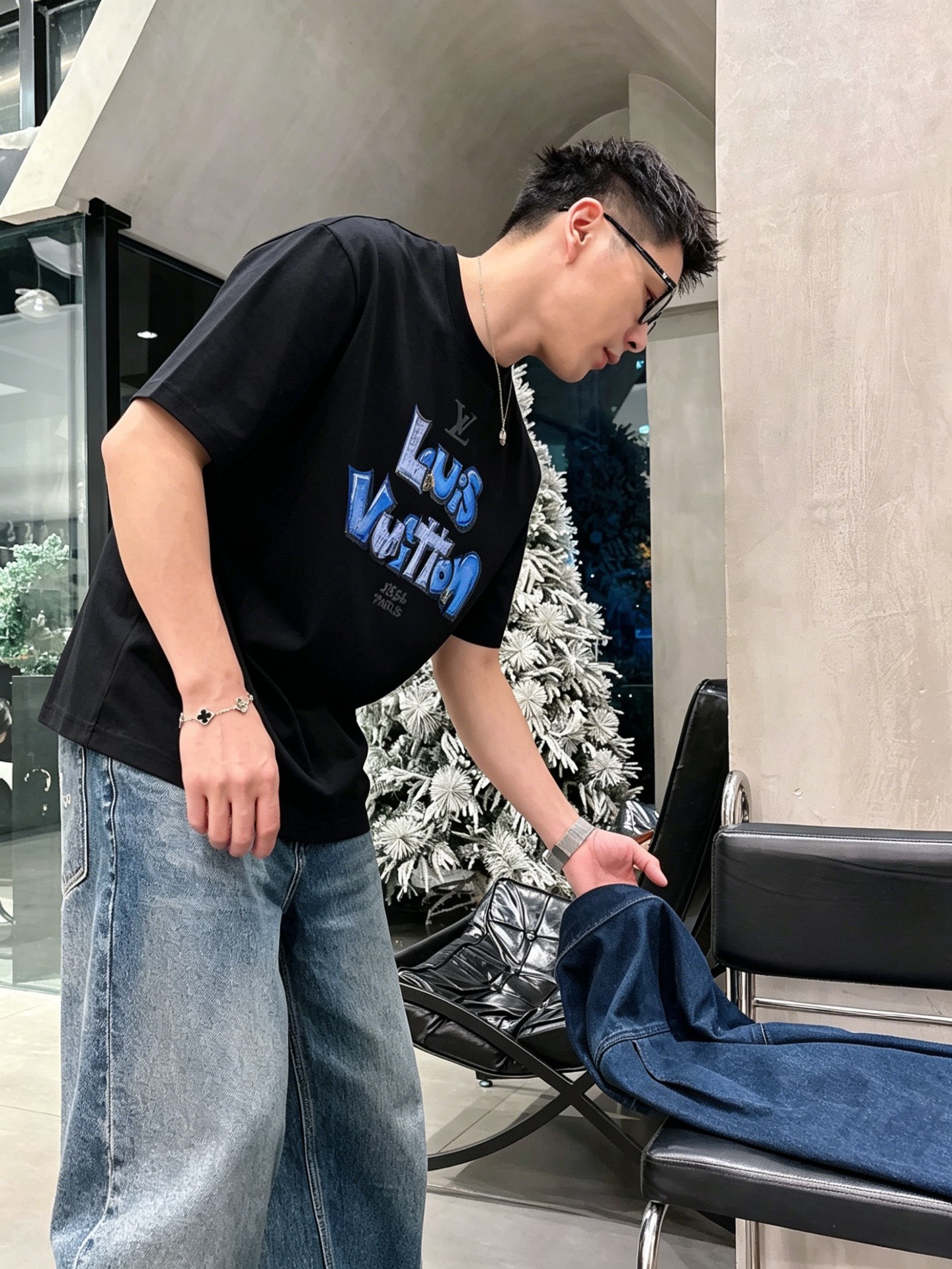 ルイ・ヴィトン「Louis Vuitton」ロゴプリントTシャツ / ショートスリーブ クルーネック