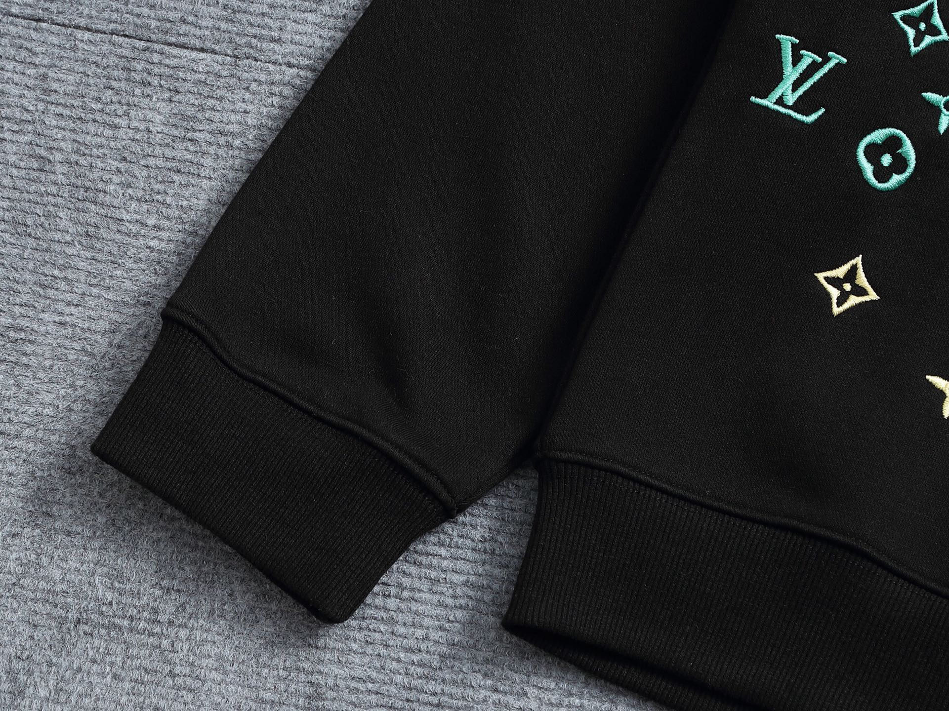 ルイ・ヴィトン「Louis Vuitton」スウェット(ユニセックス)