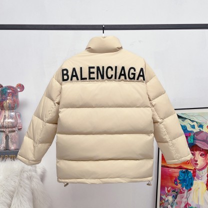 バレンシアガ「Balenciaga」‌ロックバックル刺繍デザイン 男女兼用ダウンジャケット