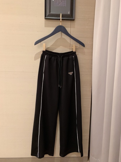 プラダ「Prada」レディース カジュアルスポーツセット【3点セット】