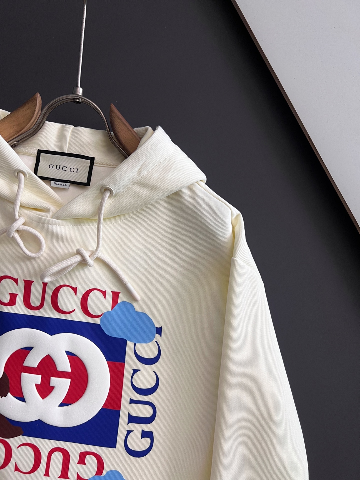 グッチ「Gucci」フード付きスウェット