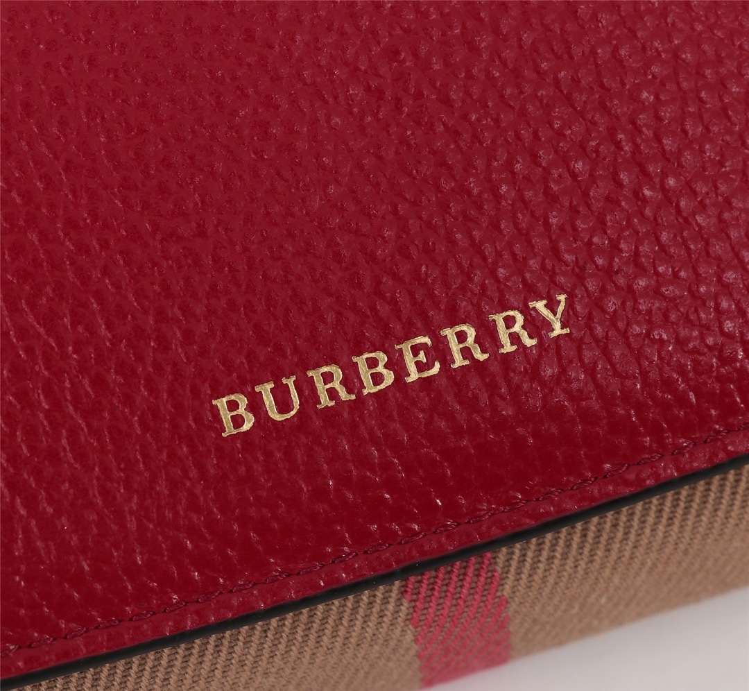 バーバリー「Burberry」クラシック チェック レディース 長財布