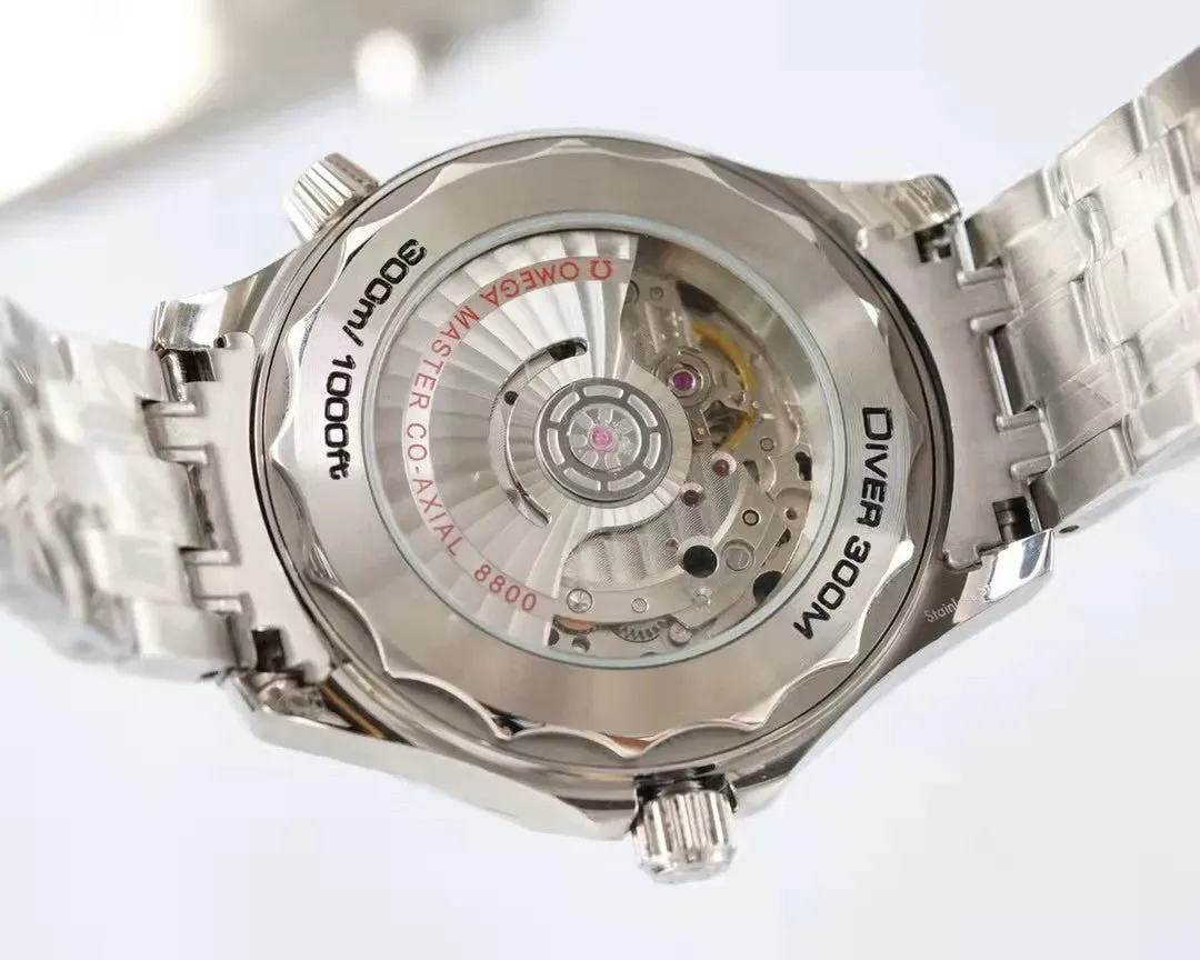 オメガ「Omega」シーマスター ダイバー3００ コーアクシャル マスタークロノメーター42MM