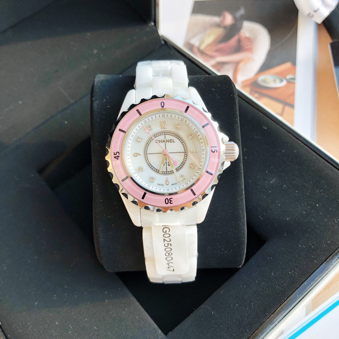 シャネル「Chanel」J12 キャリバー 33MM