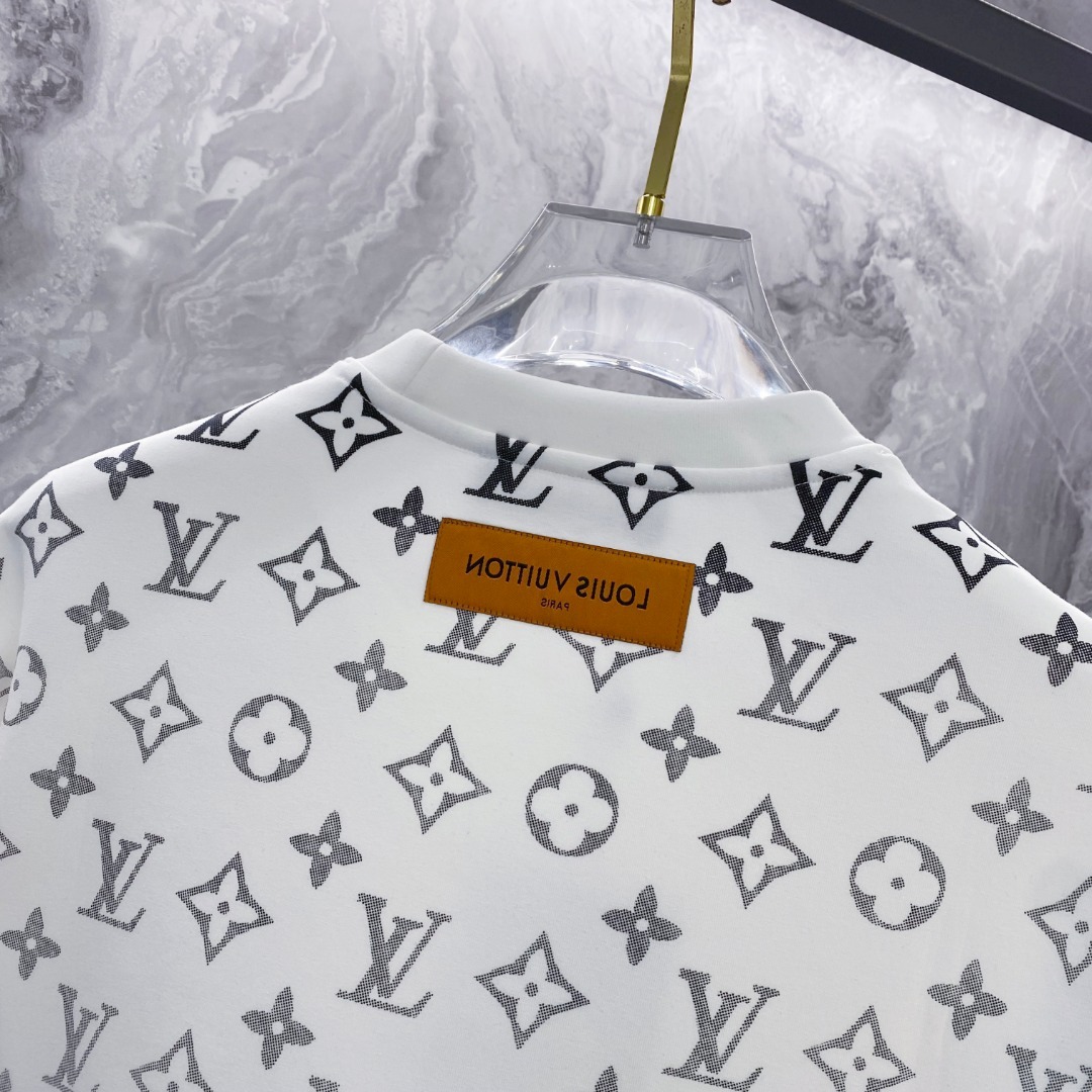 ルイ・ヴィトン「Louis Vuitton」スウェットシャツ