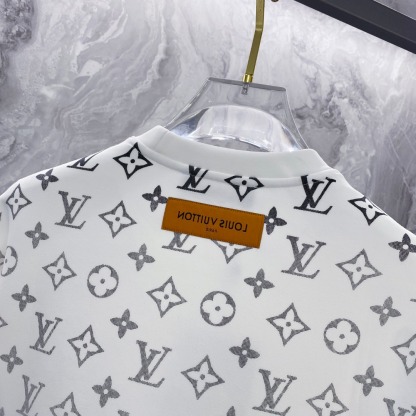 ルイ・ヴィトン「Louis Vuitton」スウェットシャツ