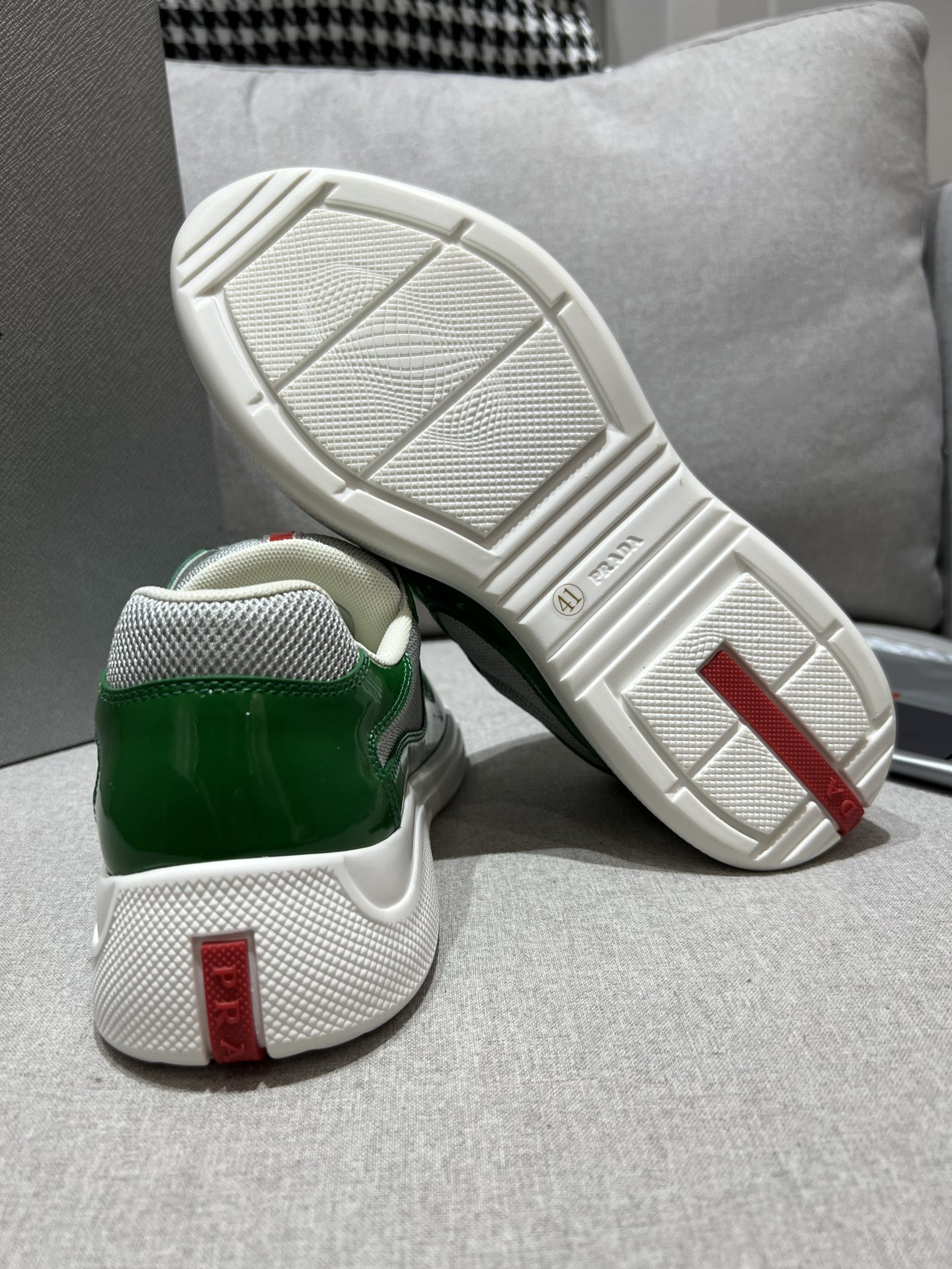 プラダ「Prada」プラダ アメリカスカップ スニーカー / ユニセックスレザースニーカー